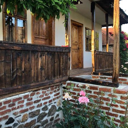 Old Court Villa Curtea De Arges Exterior photo